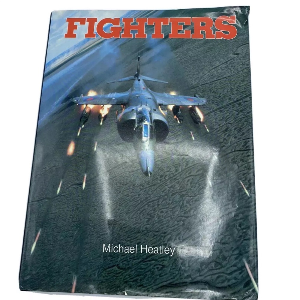Fighters Vintage book Michael Heatley Jets Aircraf